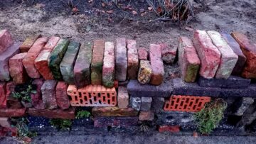 Stapelmuur in eigen tuin