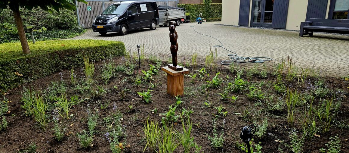 Buurtzorghuis Warnsveld aanplanten