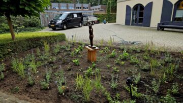 Buurtzorghuis Warnsveld aanplanten